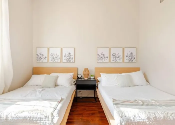 Pet-friendly Retreat W/ Private Pool, Pool Table & Great Wifi Near Golf, Hiking & Spring Training Dom wakacyjny *