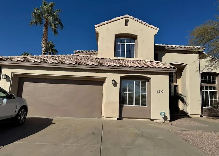 Pet-friendly Retreat W/ Private Pool, Pool Table & Great Wifi Near Golf, Hiking & Spring Training * Mesa